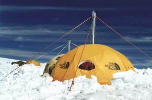 Ice core device at ILLIMANI